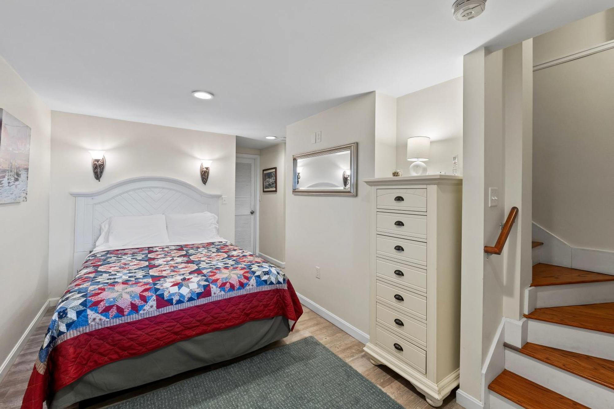 Perkins Cove Oceanfront Cottage Огънкуит Екстериор снимка